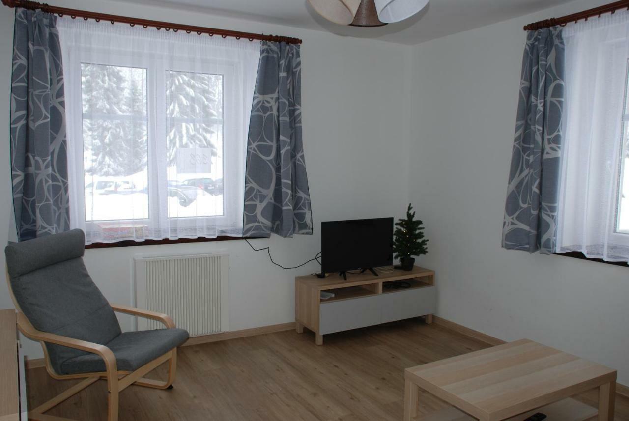 Apartman Raketa Pernink Екстериор снимка