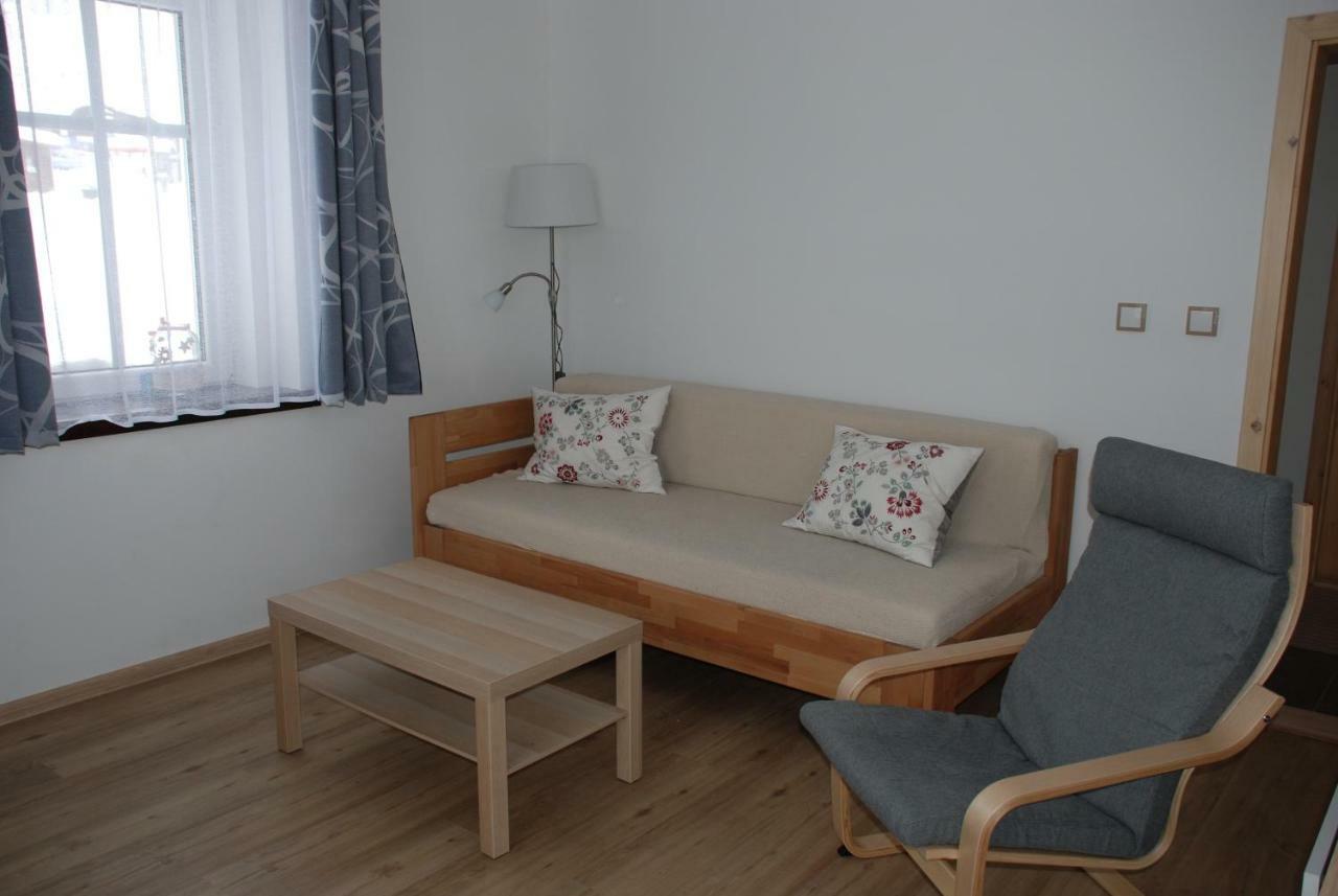 Apartman Raketa Pernink Екстериор снимка